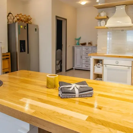 Lovely 3bd Flat With Parking And Sea View By Flаt Manаger 아파트 *