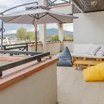 Lägenhet Lovely 3bd Flat With Parking And Sea View By Flаt Manаger *